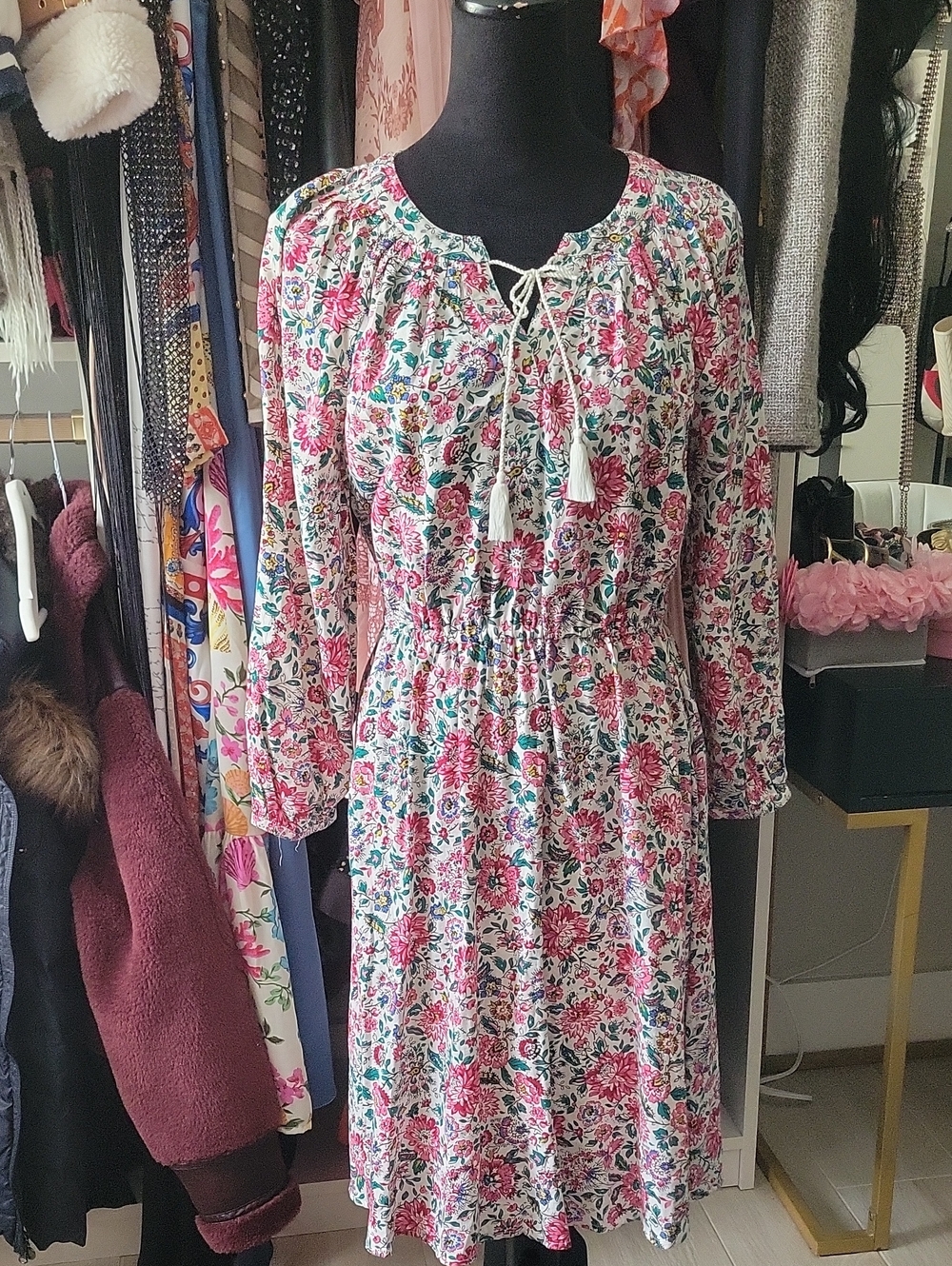 Old Navy Pink Multi Floral Long Sleeve Tie-Neck Dress